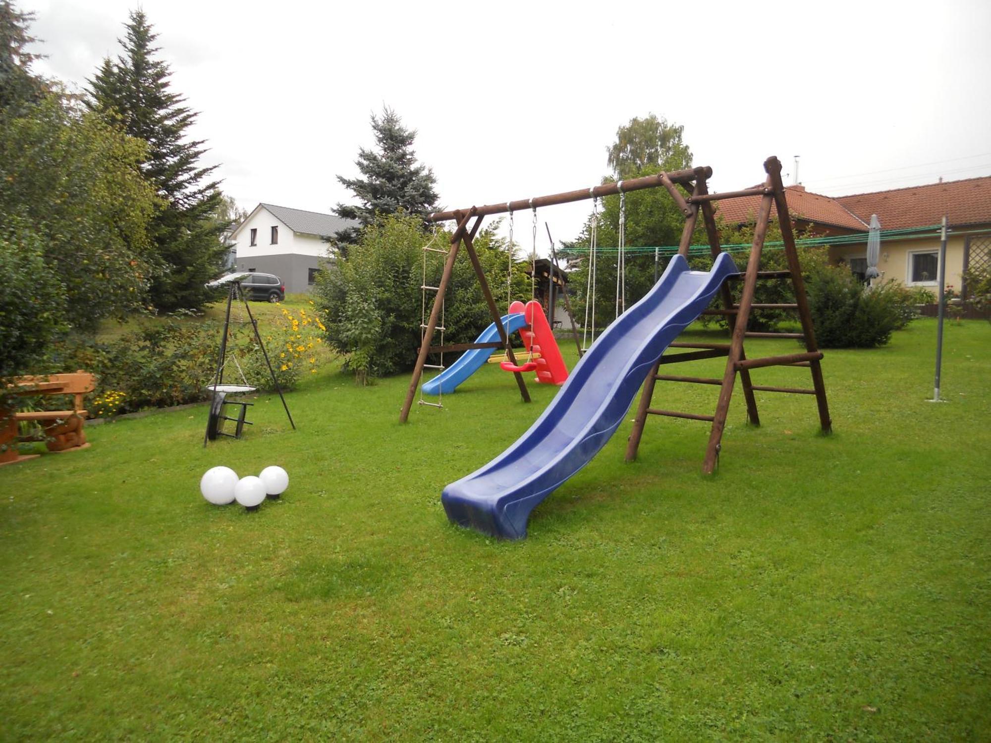 Ferienhaus Zittau Oberlausitz & Ferienwohnung Am Hamann Berg Exterior foto